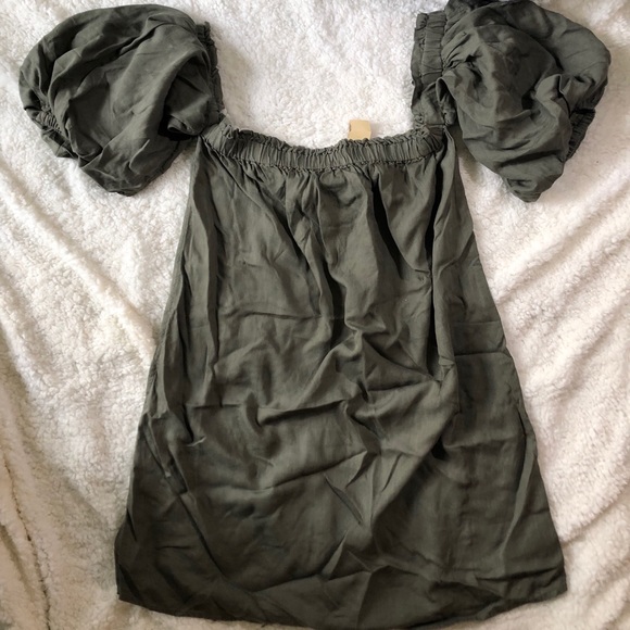 American Eagle Off-The-Shoulder Mini-Dress - Picture 4 of 6